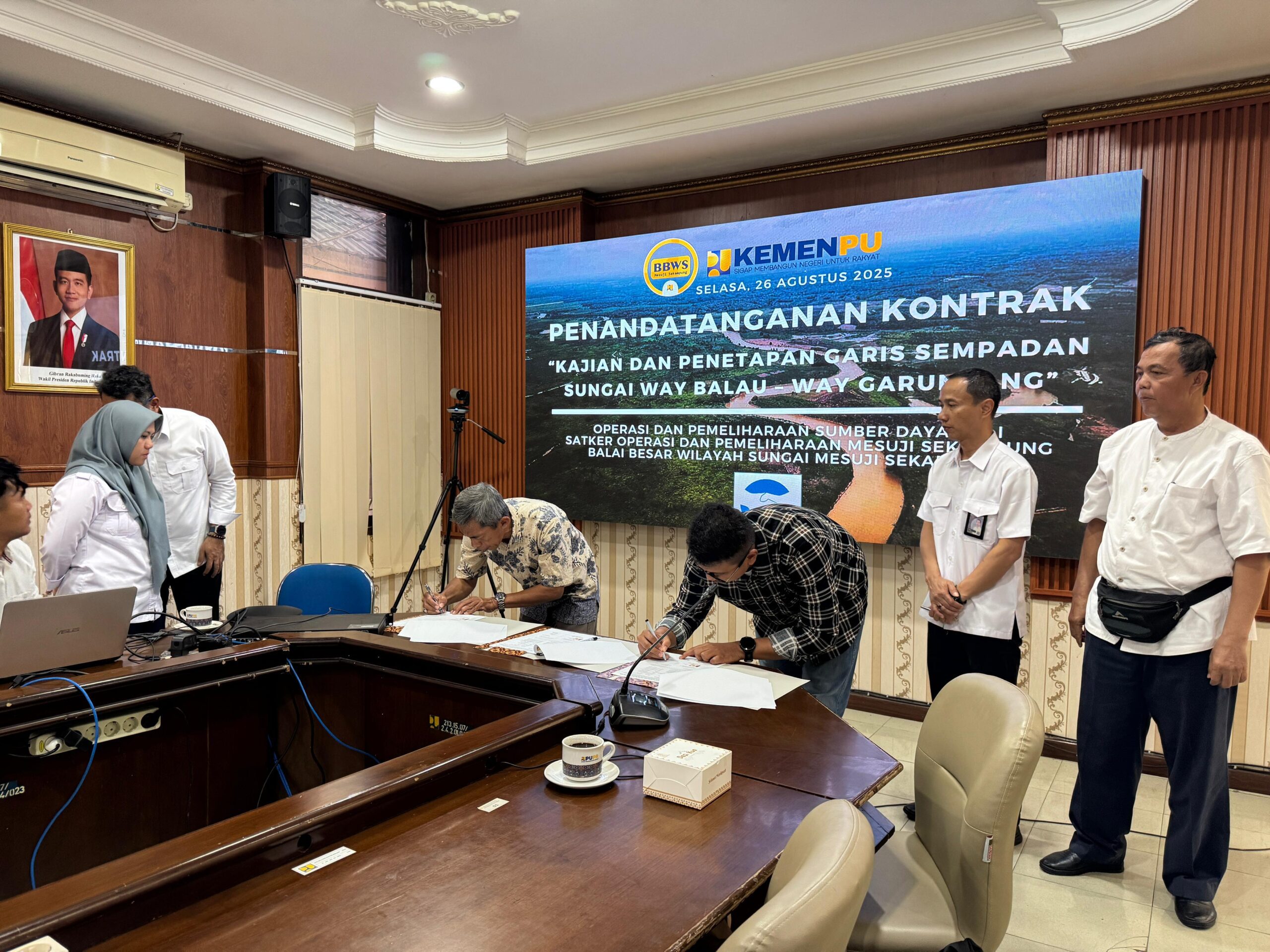 Signing of the cooperation contract